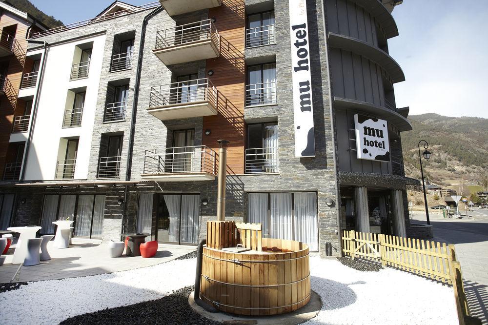 Hotel Mu La Cortinada Exterior photo